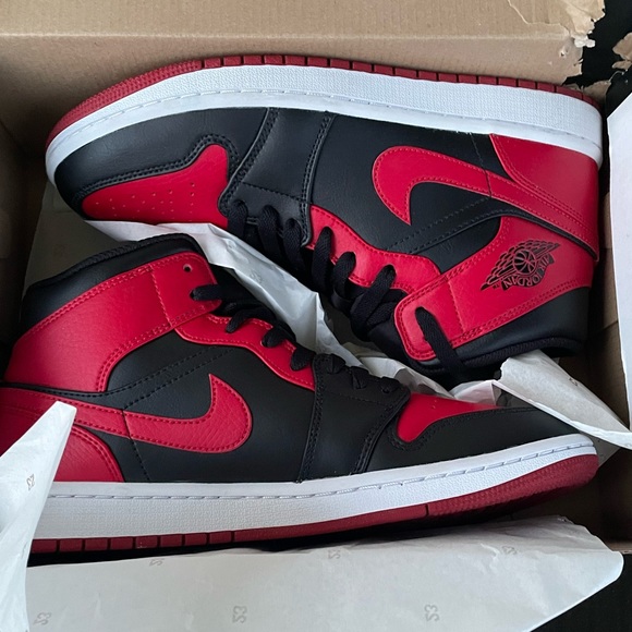 Jordan Other - Air Jordan 1 Mid Size 8